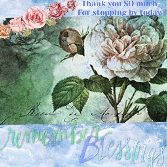 5⭐️reviewed blush pink,cut out Tee. Crop top v - Picture 4 of 7